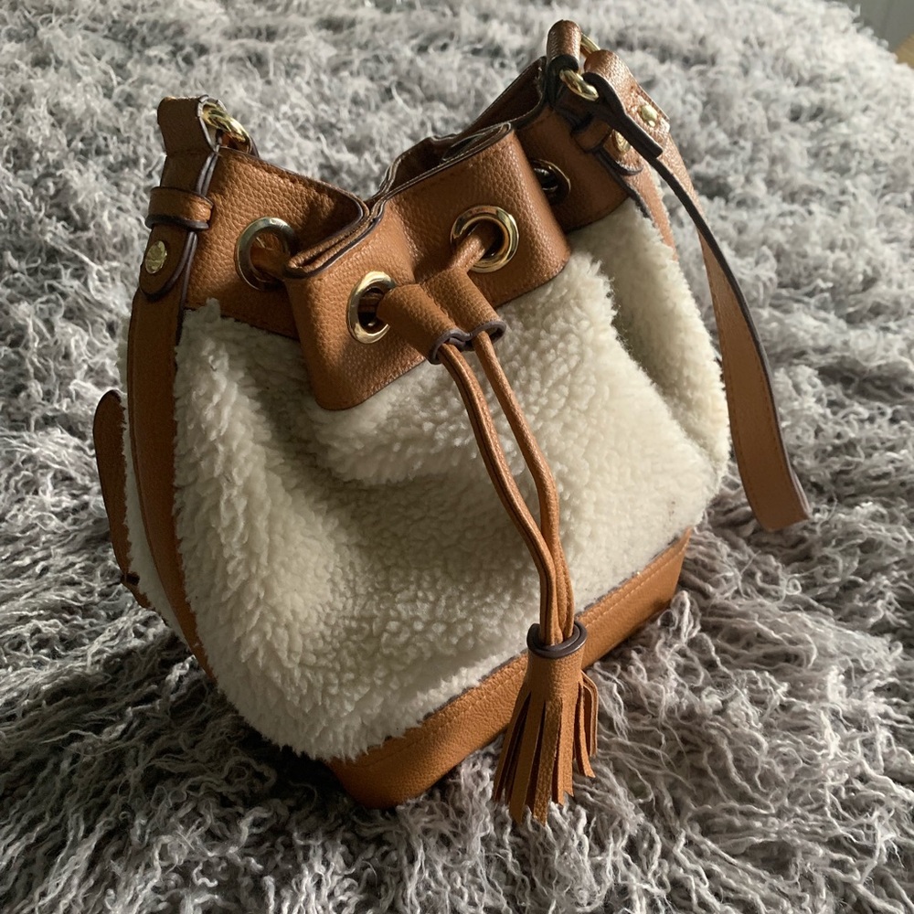 crossbody faux sheepskin bag